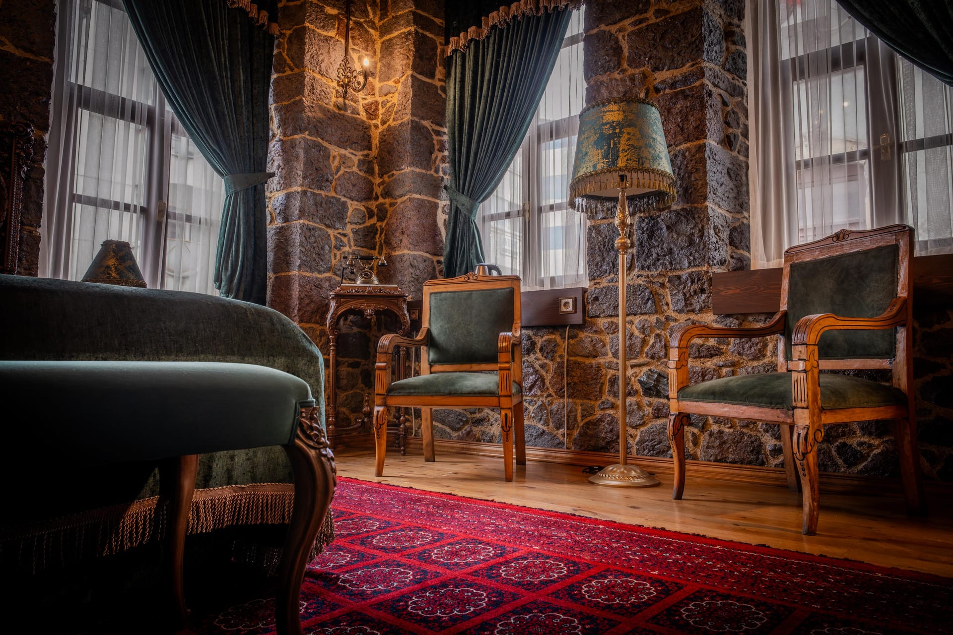 Rumely Otel tarihi dokulu oda